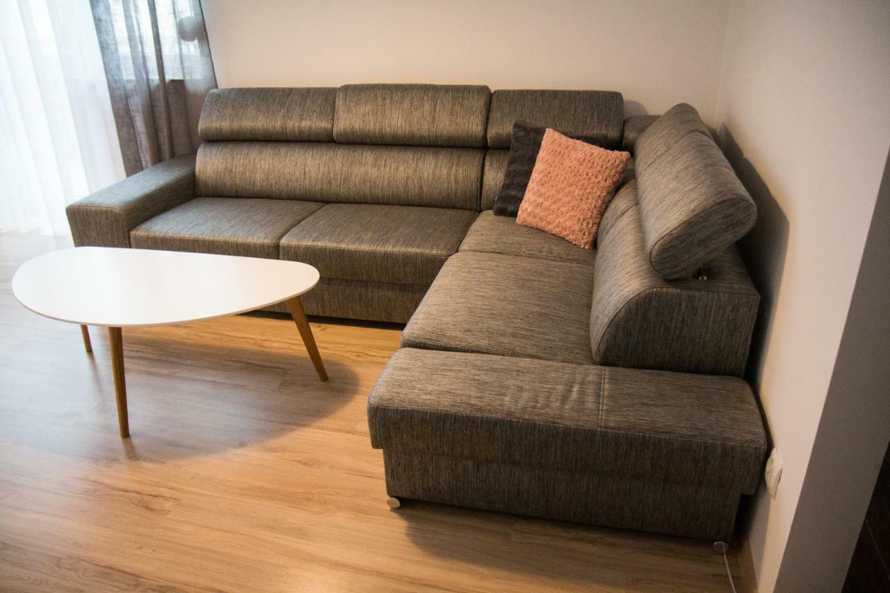 Apartament F&J Torun Bagian luar foto