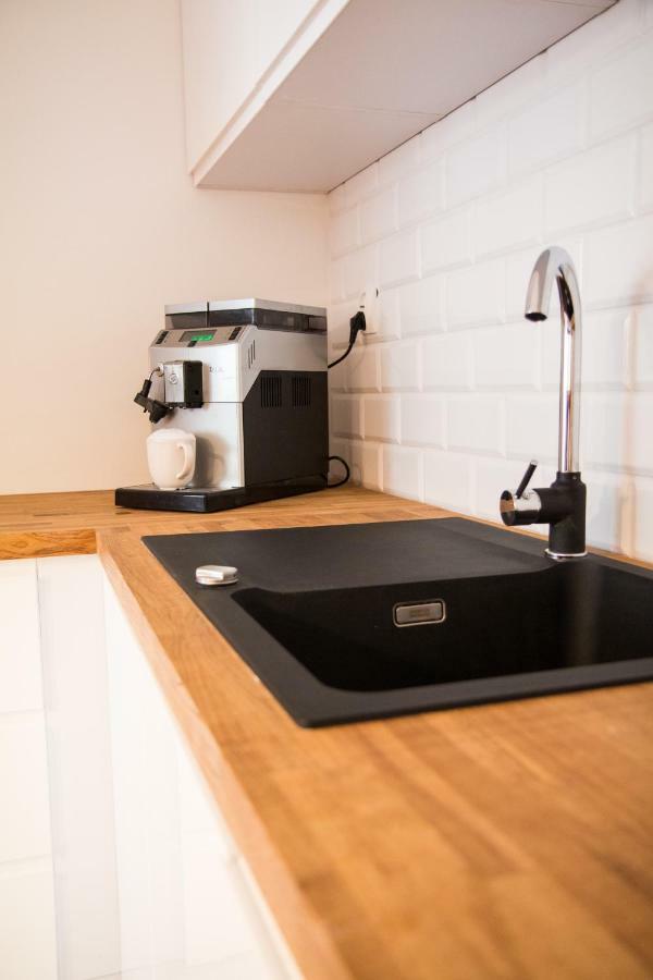 Apartament F&J Torun Bagian luar foto