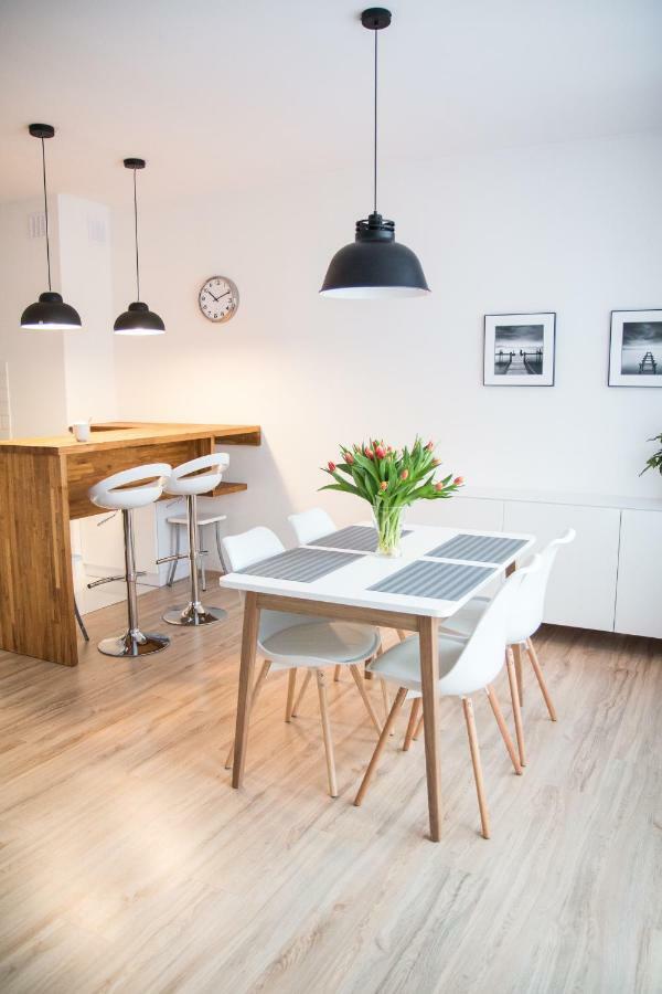 Apartament F&J Torun Bagian luar foto